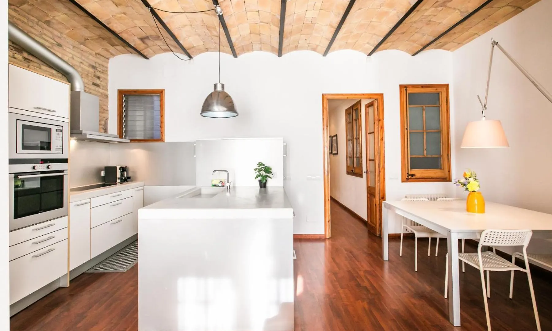 41Nap1102- Beautiful Apartment Near Sagrada Famili Barselona
