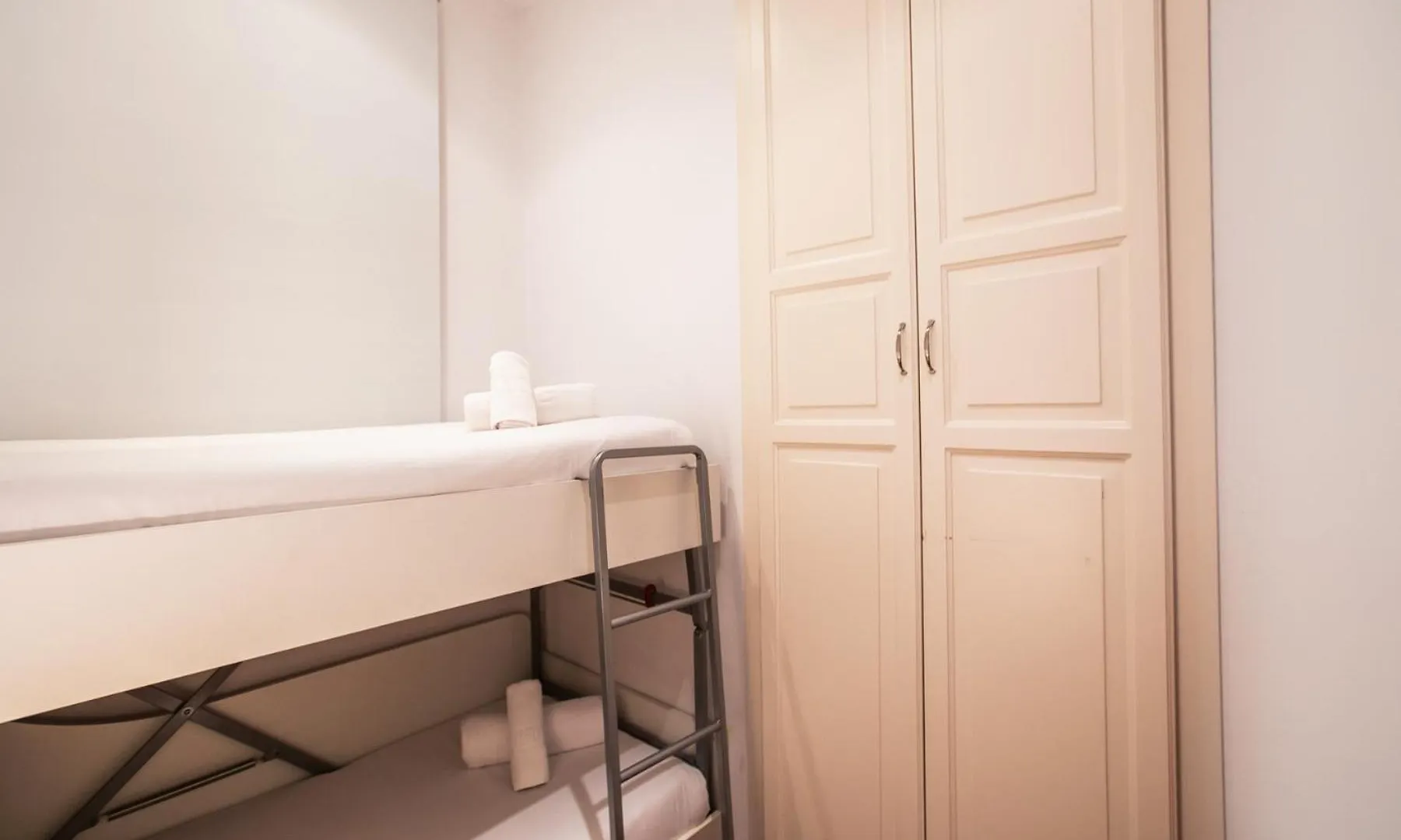 41Nap1102- Beautiful Apartment Near Sagrada Famili Barselona