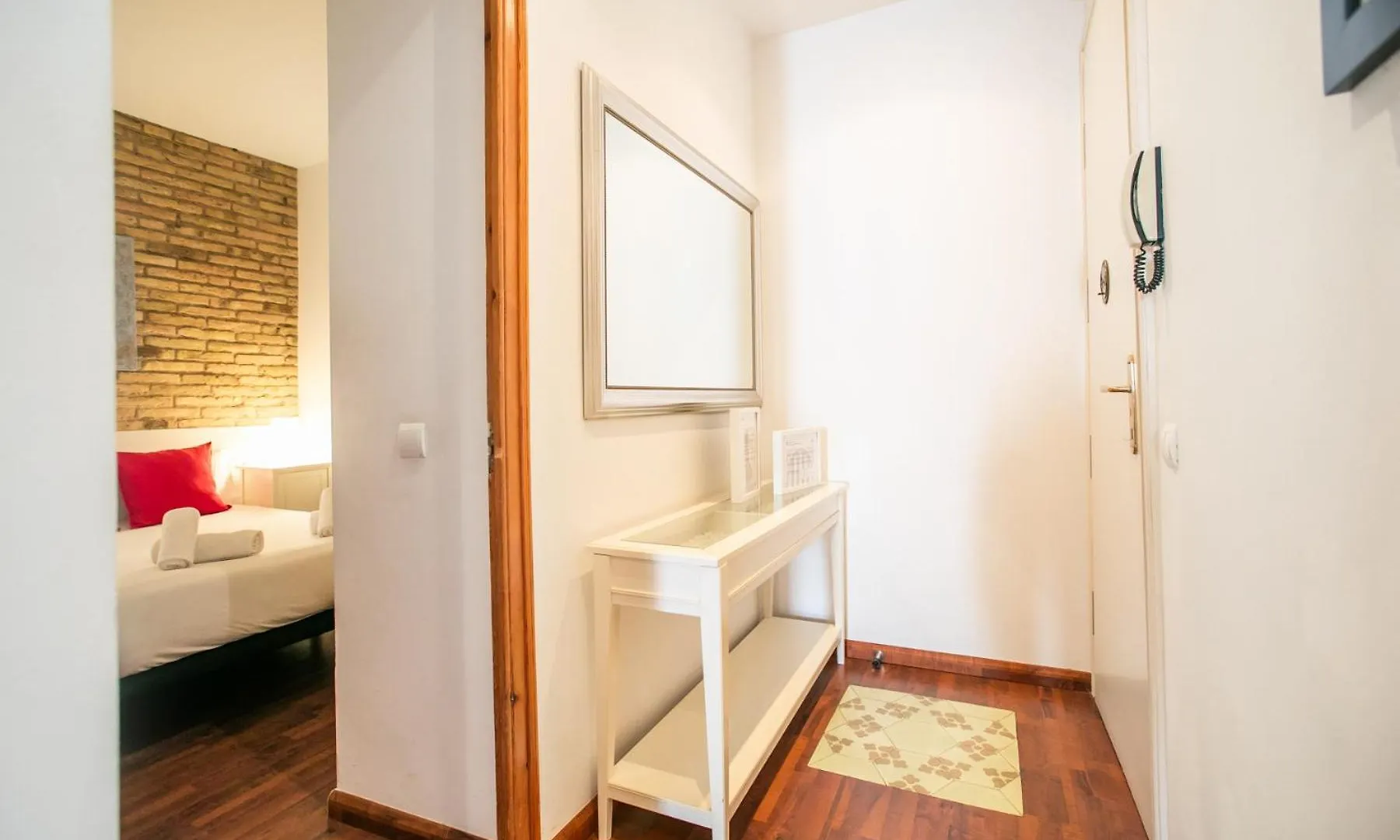 41Nap1102- Beautiful Apartment Near Sagrada Famili Barcelona 0*,  Spain
